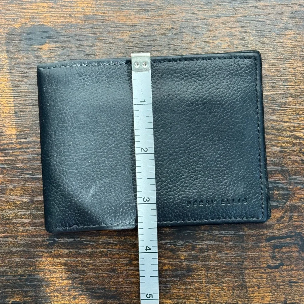 Perry Ellis Black Leather Card Holder